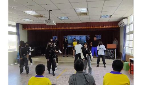 學生多元展能