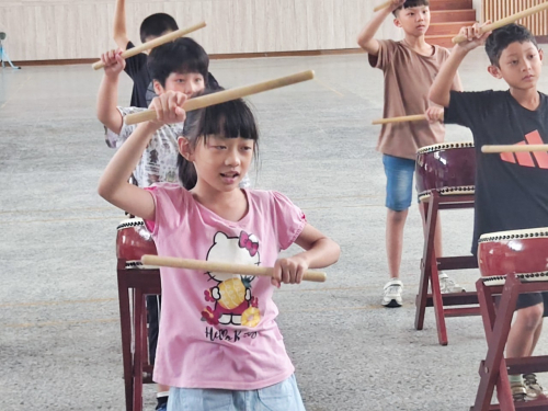 鼓樂齊鳴在校園