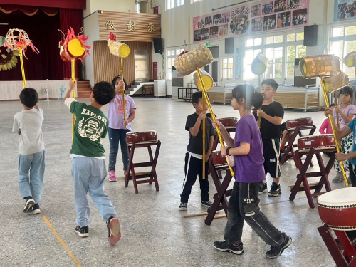 鼓樂齊鳴在校園