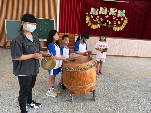 文創客家獅