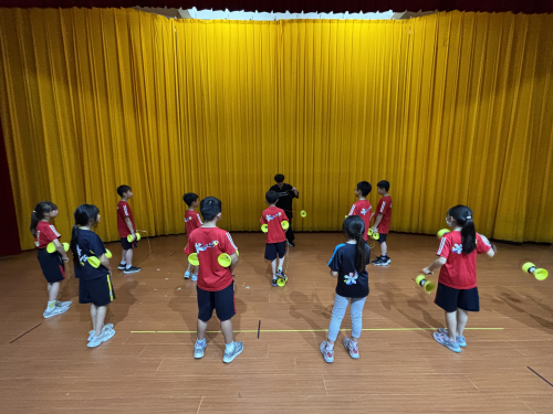 國際冠軍扯鈴師資教學
