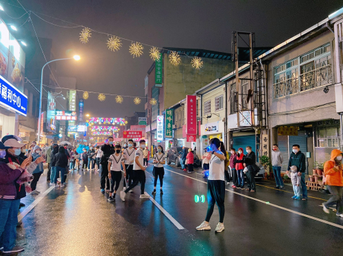 苗栗市火旁龍踩街