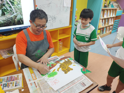 苗栗石虎、文山斑馬藍曬版畫