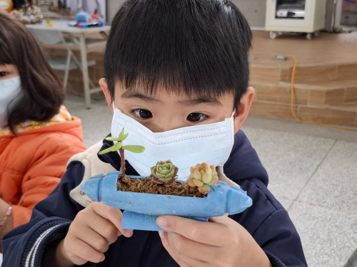浮球花器