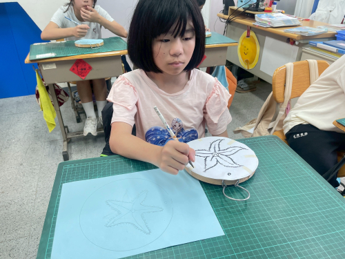 釘線畫