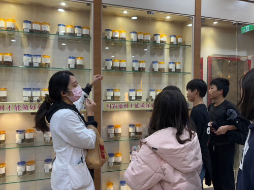 參訪立康生技觀光工廠