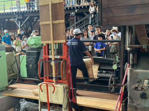 參訪車埕木業展示館
