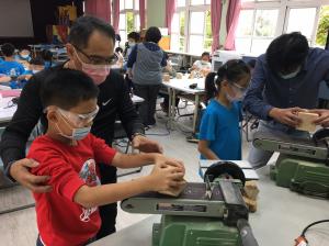 LINE_ALBUM_1101207木工－多肉植物植栽設計_211207_5.jpg