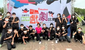 代表苗栗縣參加111學年度全國學生創意戲劇比賽.jpg