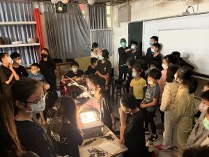 至南河國小藝術展演及偶戲教學.JPG