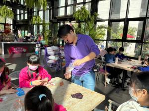 LINE_ALBUM_城市美學-雅聞玫瑰森林手作_240423_5.jpg