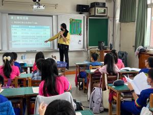 LINE_ALBUM_326（二）藝術入校第二堂課_240506_5.jpg