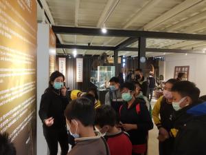 參訪藝文場館 _4_.jpg